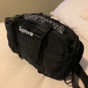 Supreme Waist Bag 2019